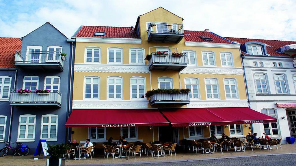 Stor Lejlighed Midt I Sonderborg By. Exterior foto